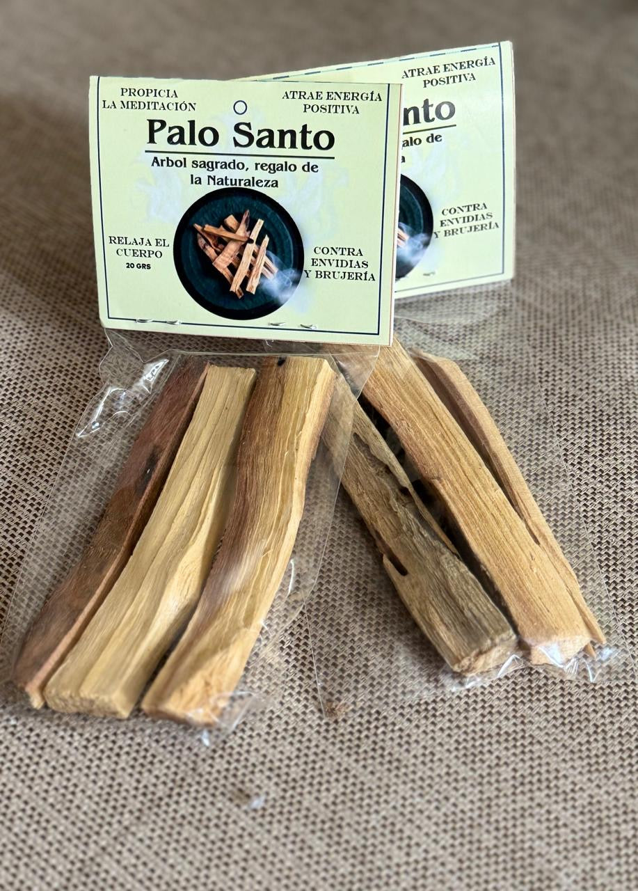 Árbol Palo Santo