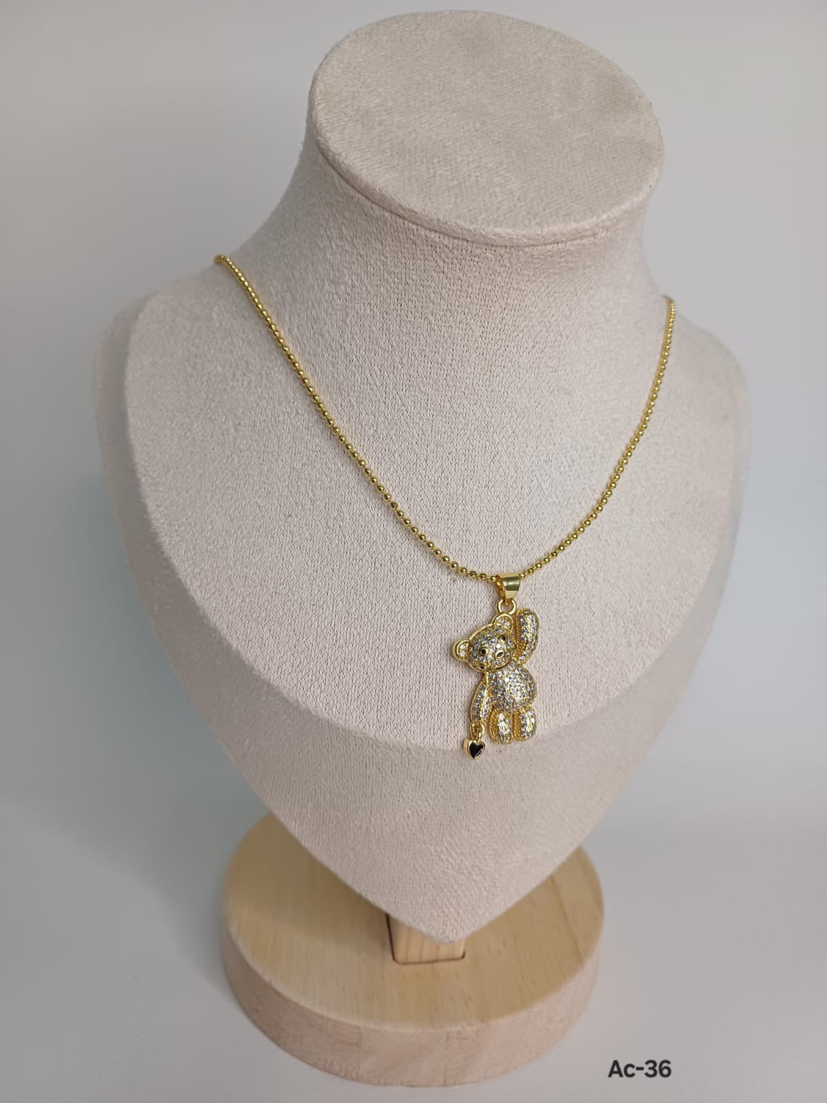 Ac-36 Collar en acero inoxidable.