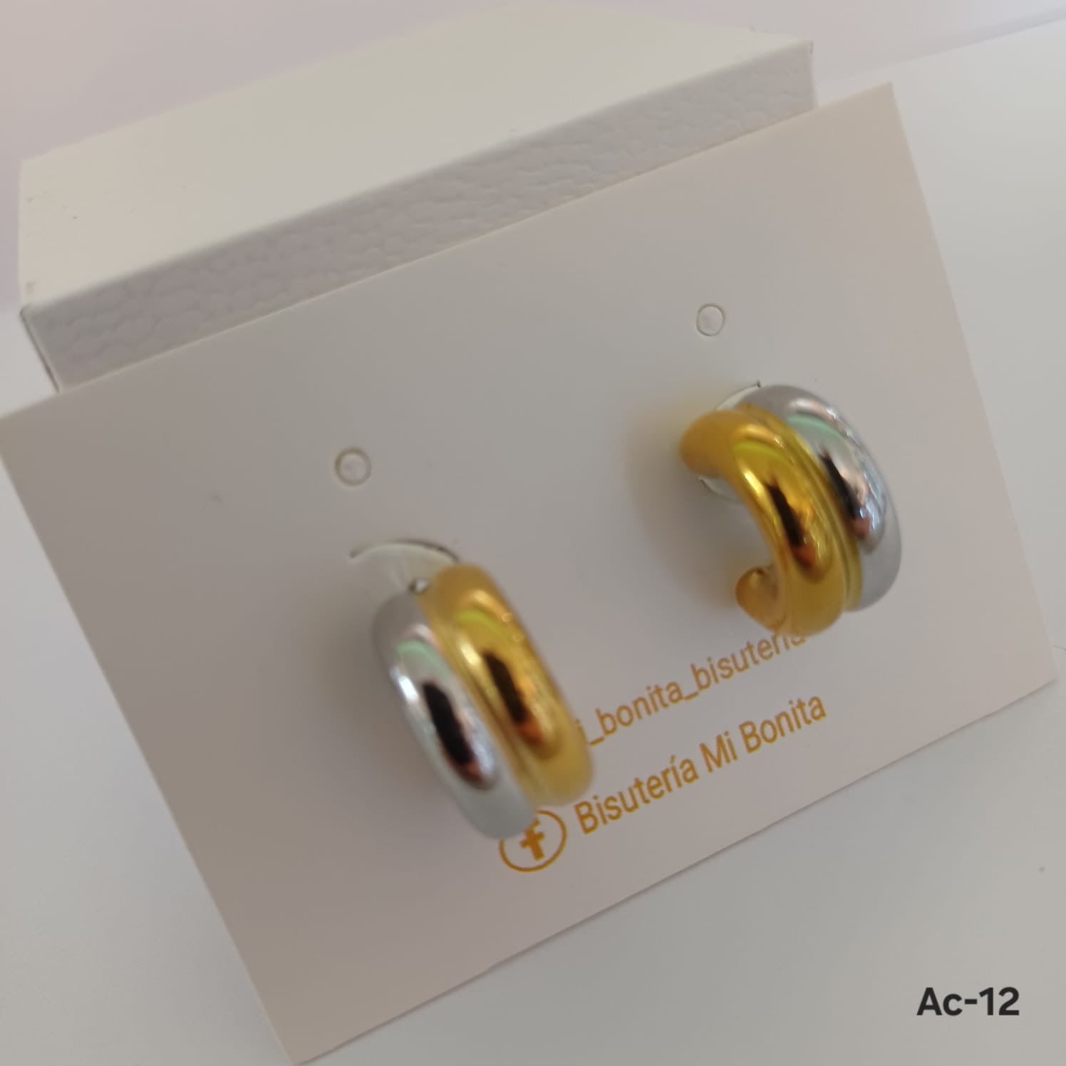 Mb-14 Arracada en acero inoxidable