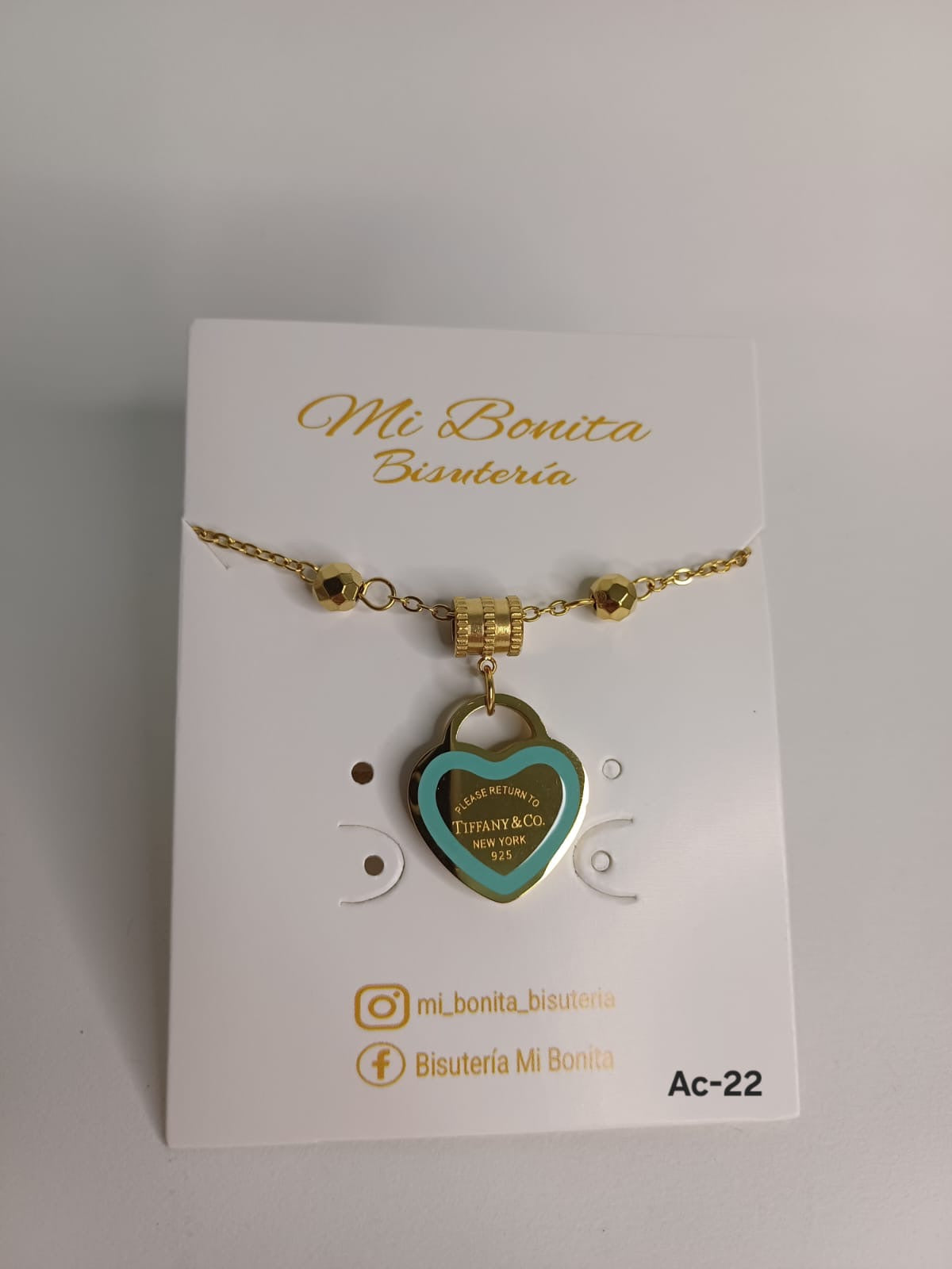 Ac-22 Collar en acero inoxidable.