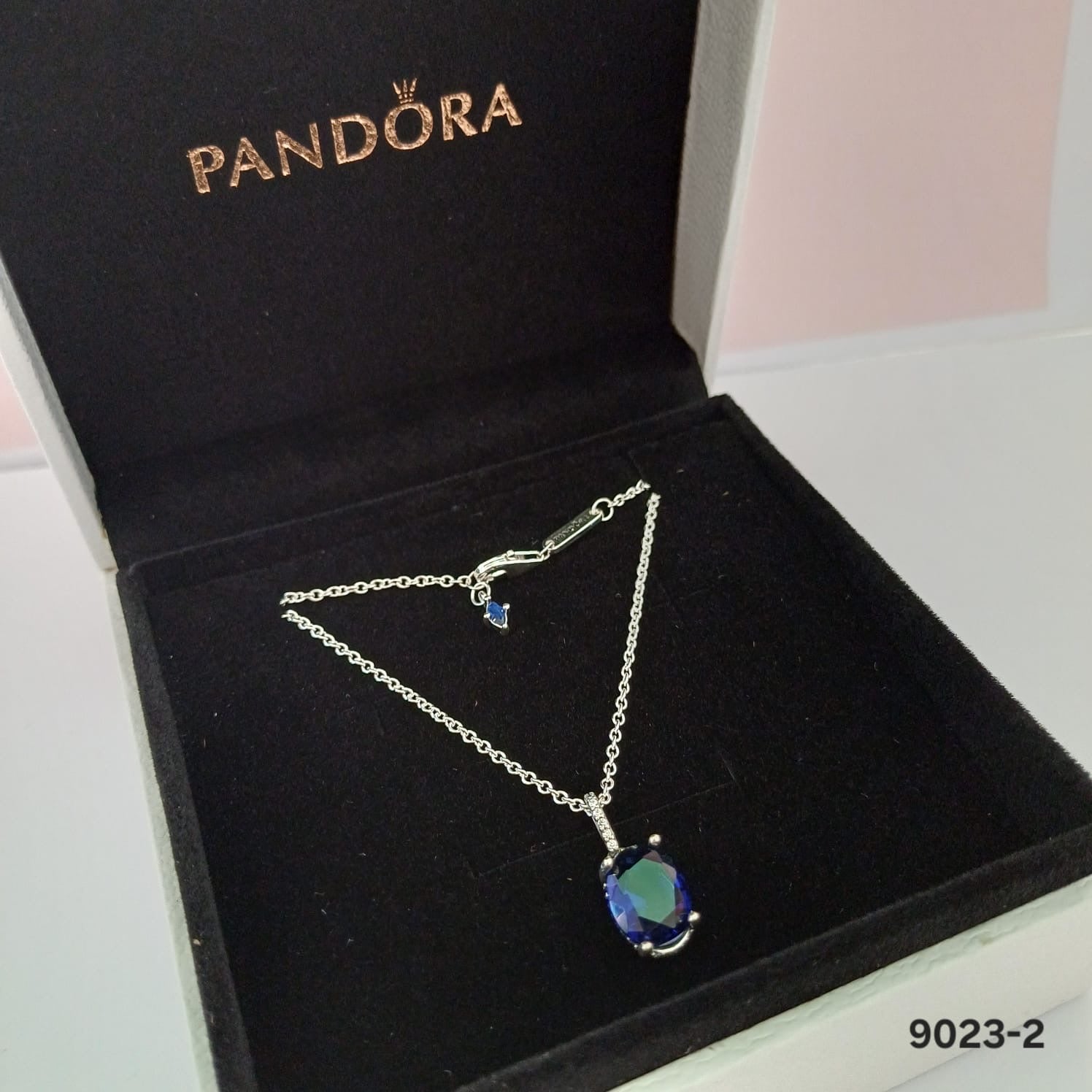9023-2 Collar estilo Pandora  Incluye caja y paño de limpieza