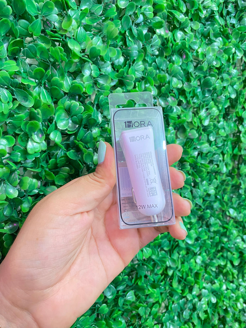 Cargador para auto USB 12W Max