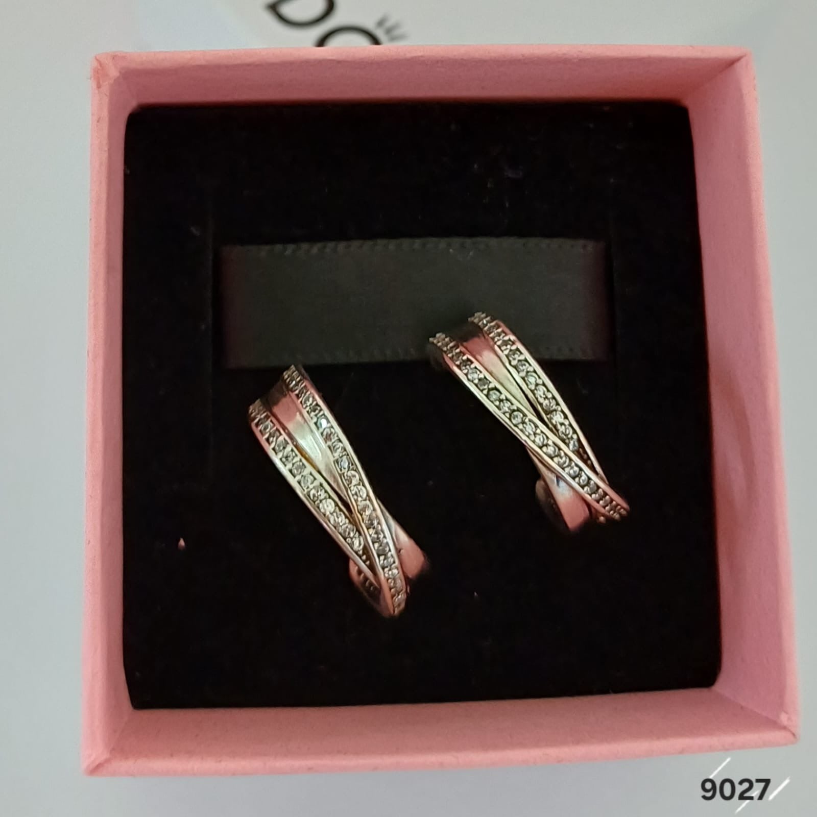 9027 Aretes estilo Pandora Incluye caja