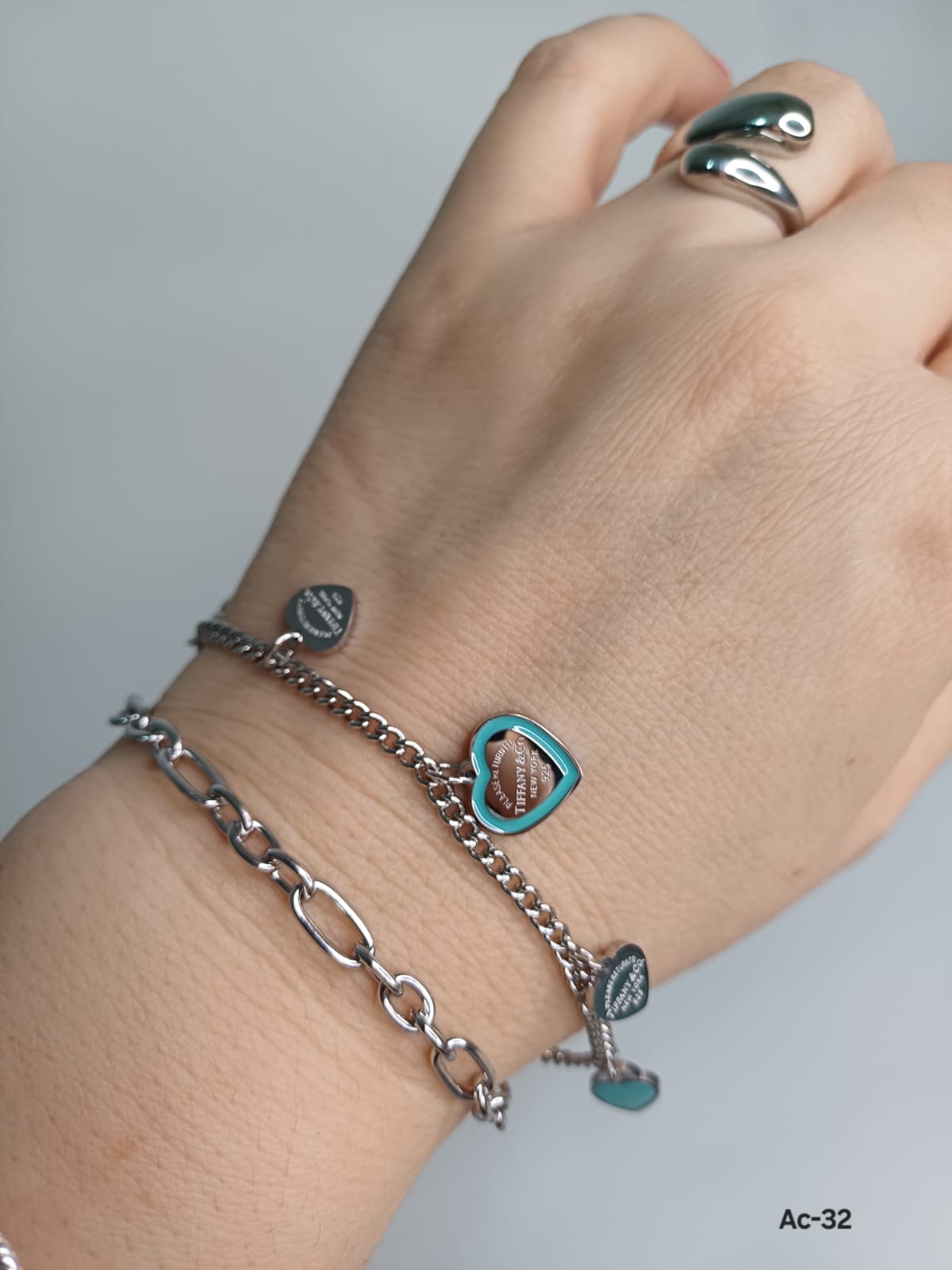 MB-40 Pulso en acero inoxidable.