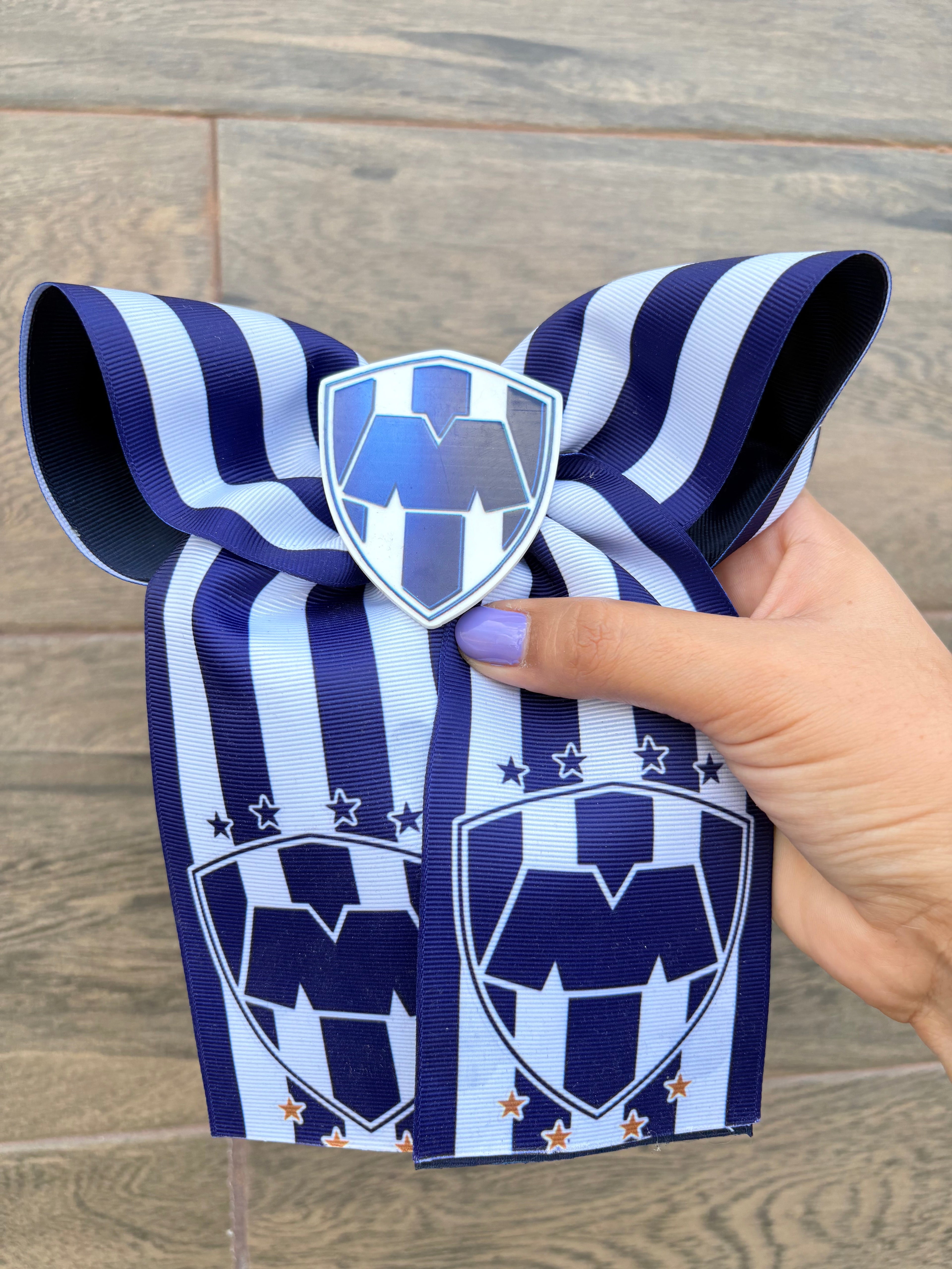 Moño M-05 – SHOP CUBE
