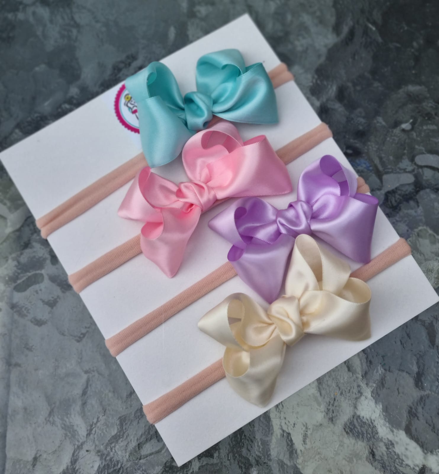BAJO PEDIDO Banditas para bebe B-04