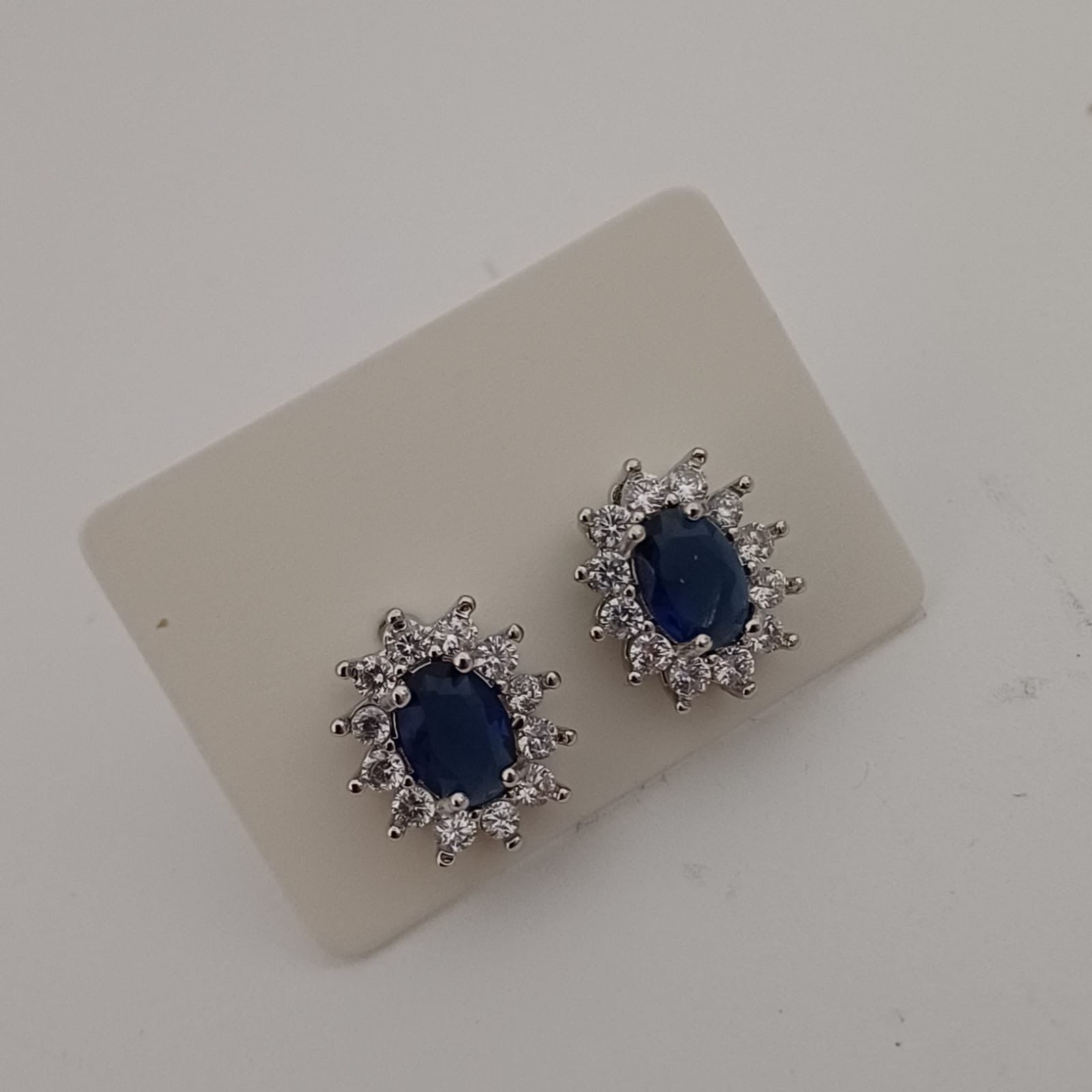 Mb-02 Aretes Acero inoxidable Seleccionar opciones