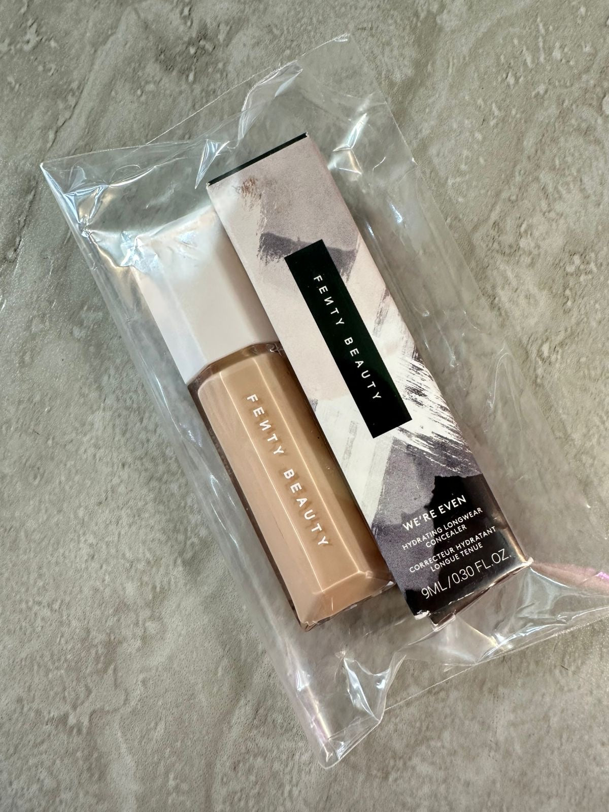 Fenty corrector tono 130 w