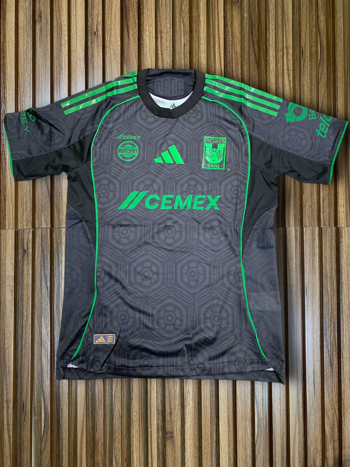 Jersey 25/26 Tigres Gala talla XL