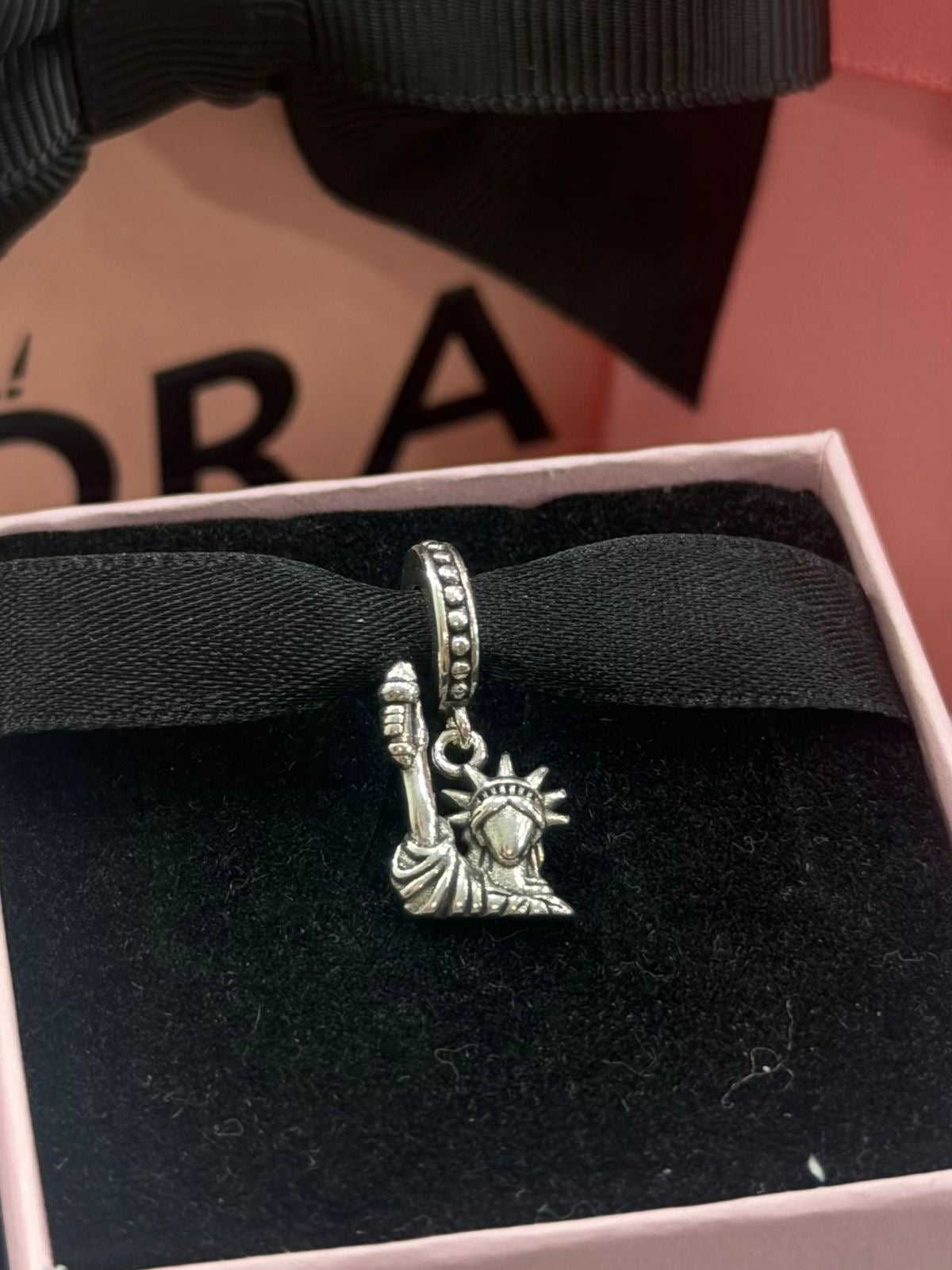 Chp266 Charm estatua de la libertad. 🗽