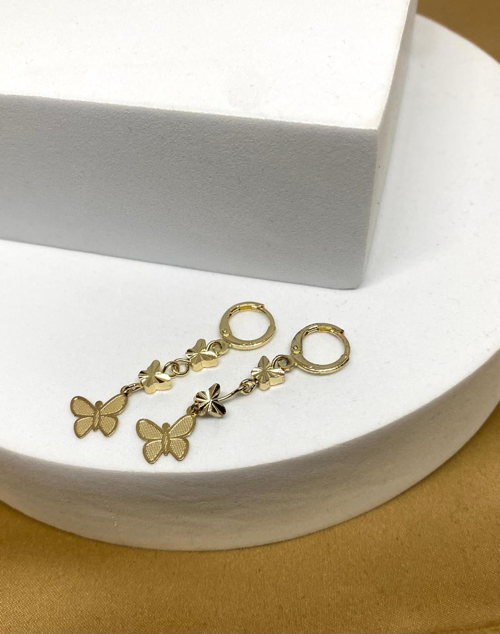 A26110 Arete colgante mariposa Material: Oro Laminado 14k