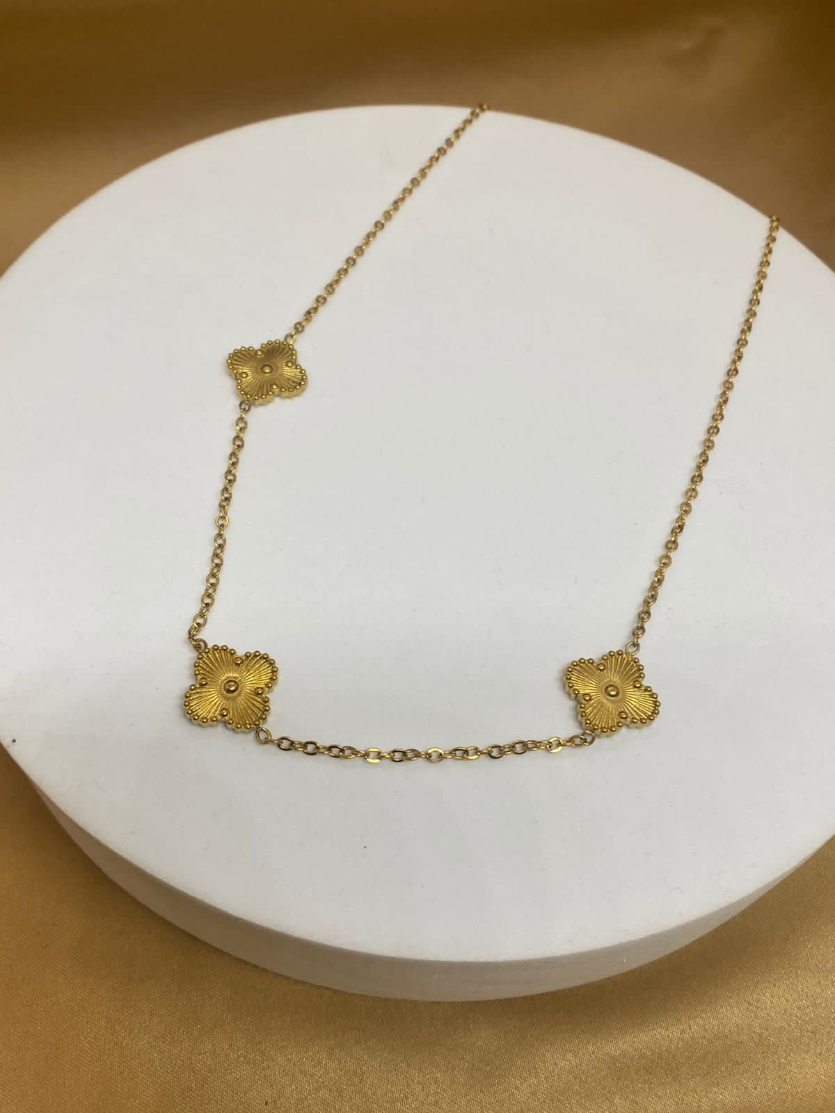 C26238 Cadena  trébol Material:Acero Inoxidable.