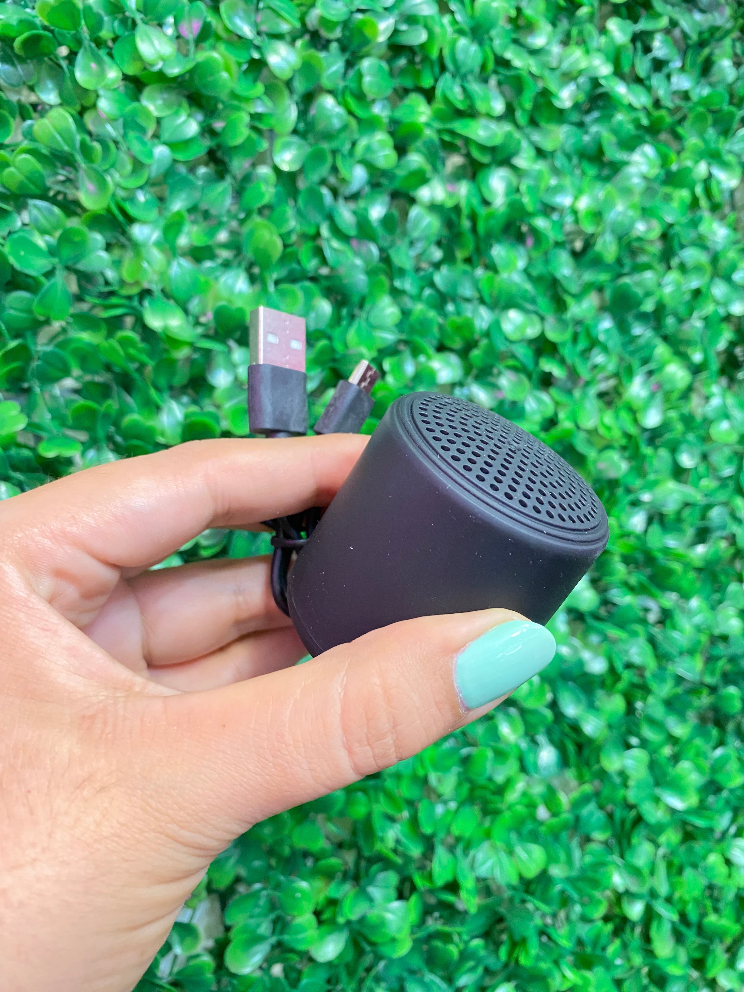 Mini Bocina Bluetooth Recargable