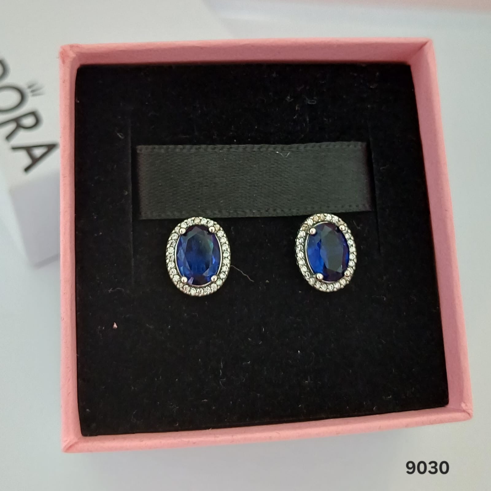 9030 Aretes estilo Pandora Incluye caja