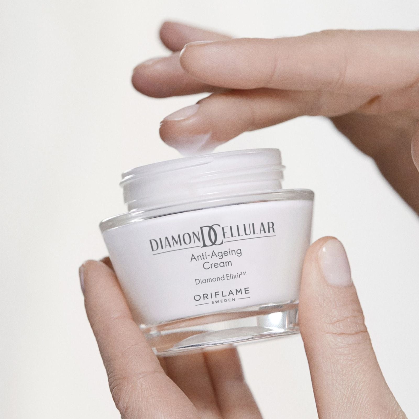 Crema Facial Antiedad - Oriflame
