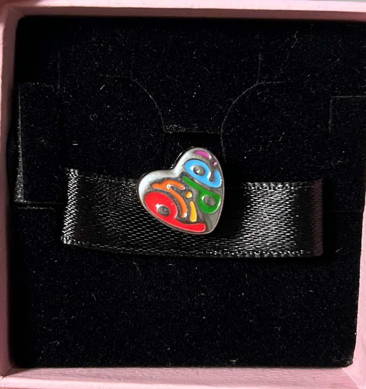 CHP228 Charm corazón PRIDE 🏳️‍🌈