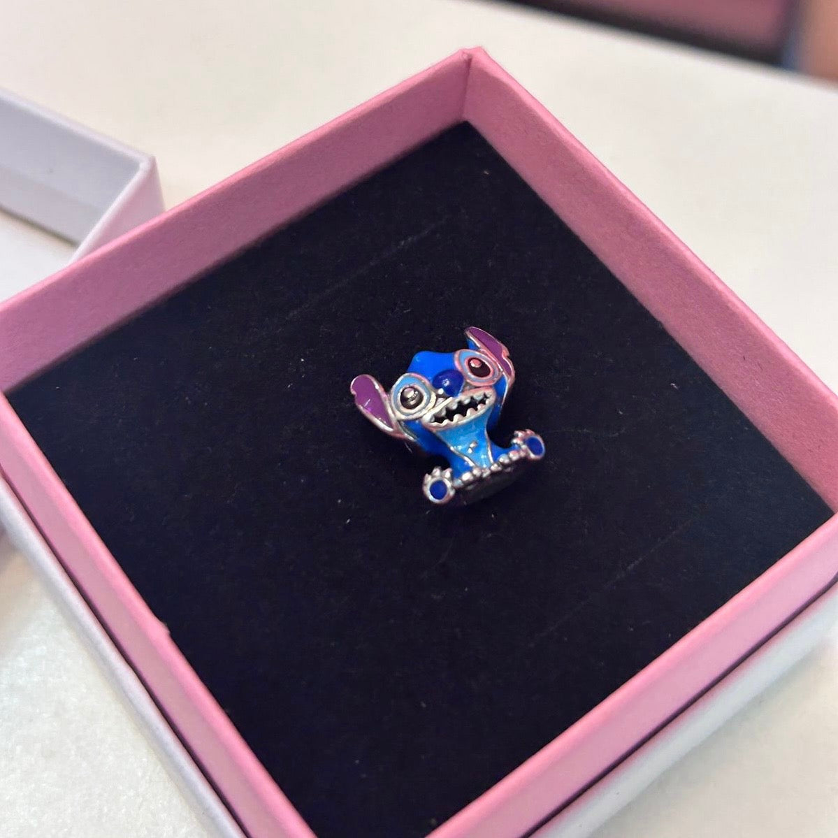 Charm Colección Lilo y Stitch.