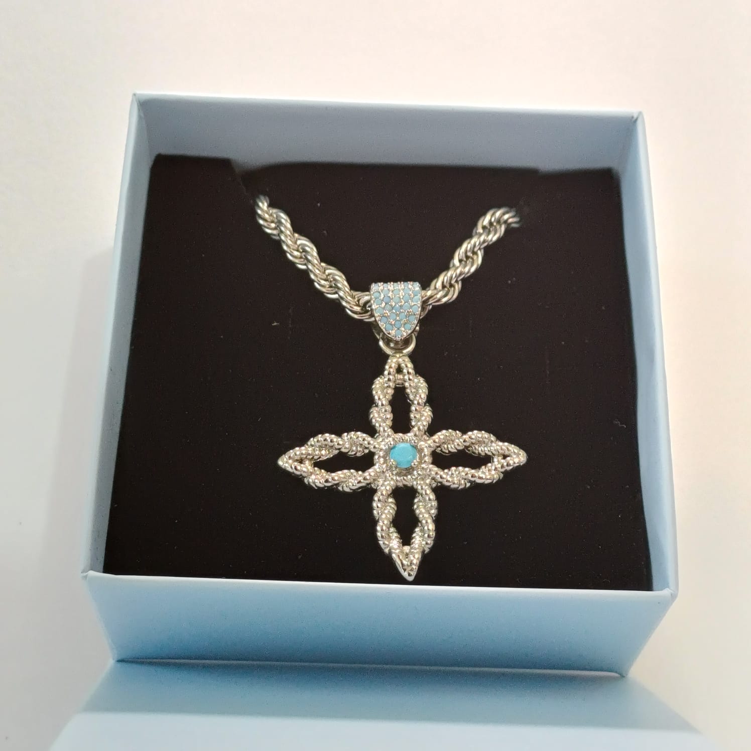 Mb-05 Collar acero inoxidable.