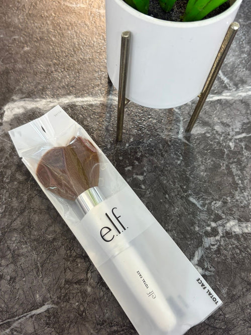 1109 Elf Brochas