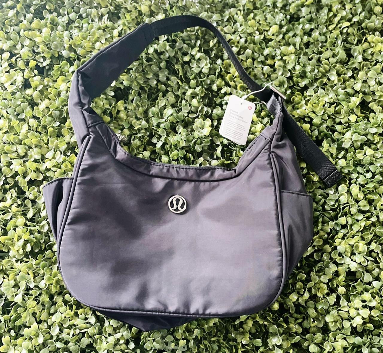 Lululemon City Essentials Shoulder Bag