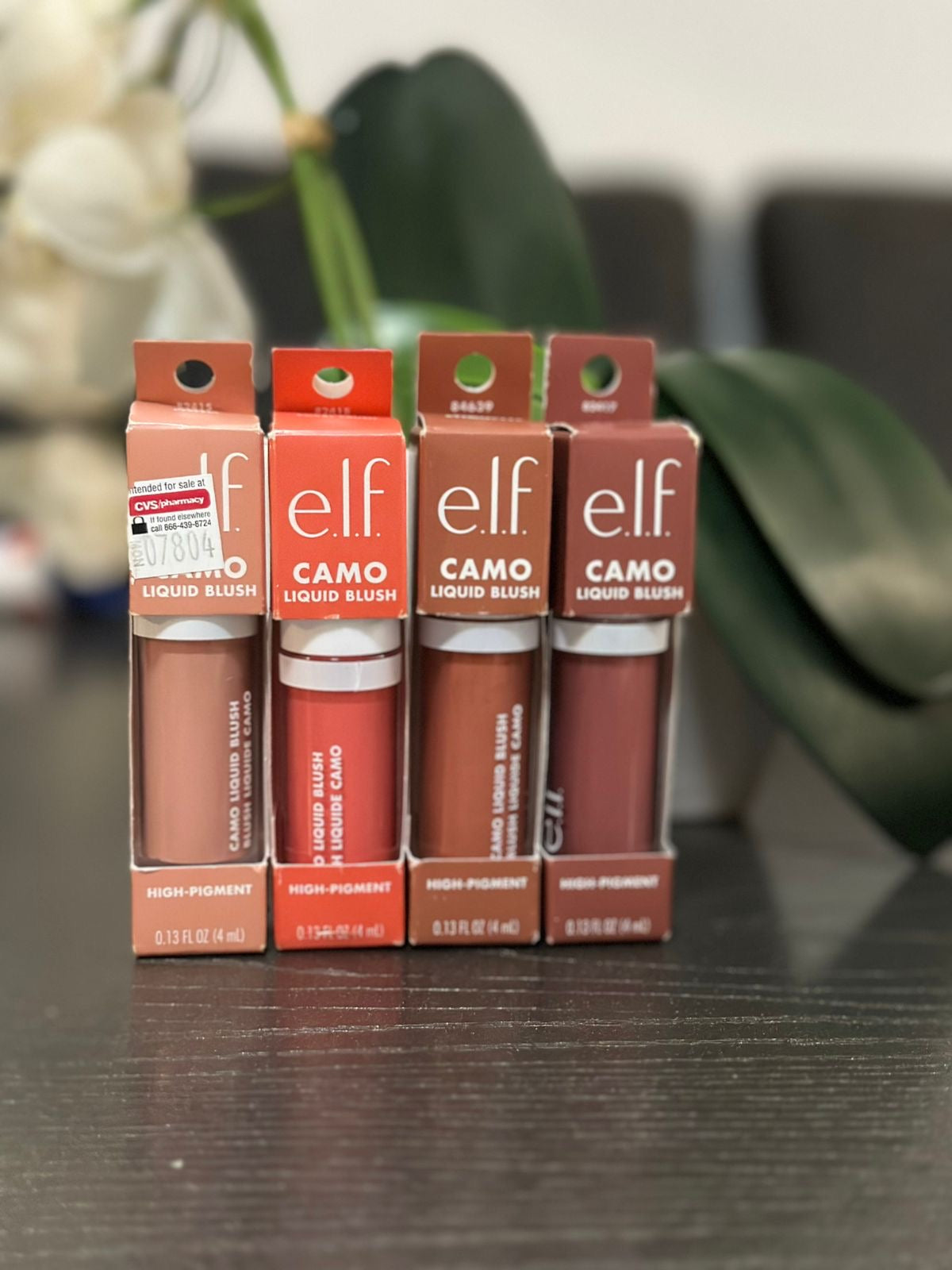 1369 Blush líquido elf