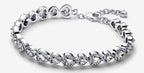 P42 Pulsera Corazones Cristal estilo Pandora, Incluye caja Material: Baño de plata.
