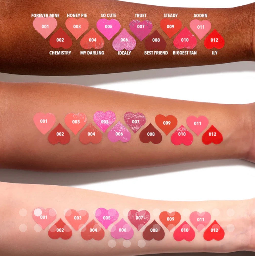 LOVE STEADY LIQUID BLUSH - MOIRA