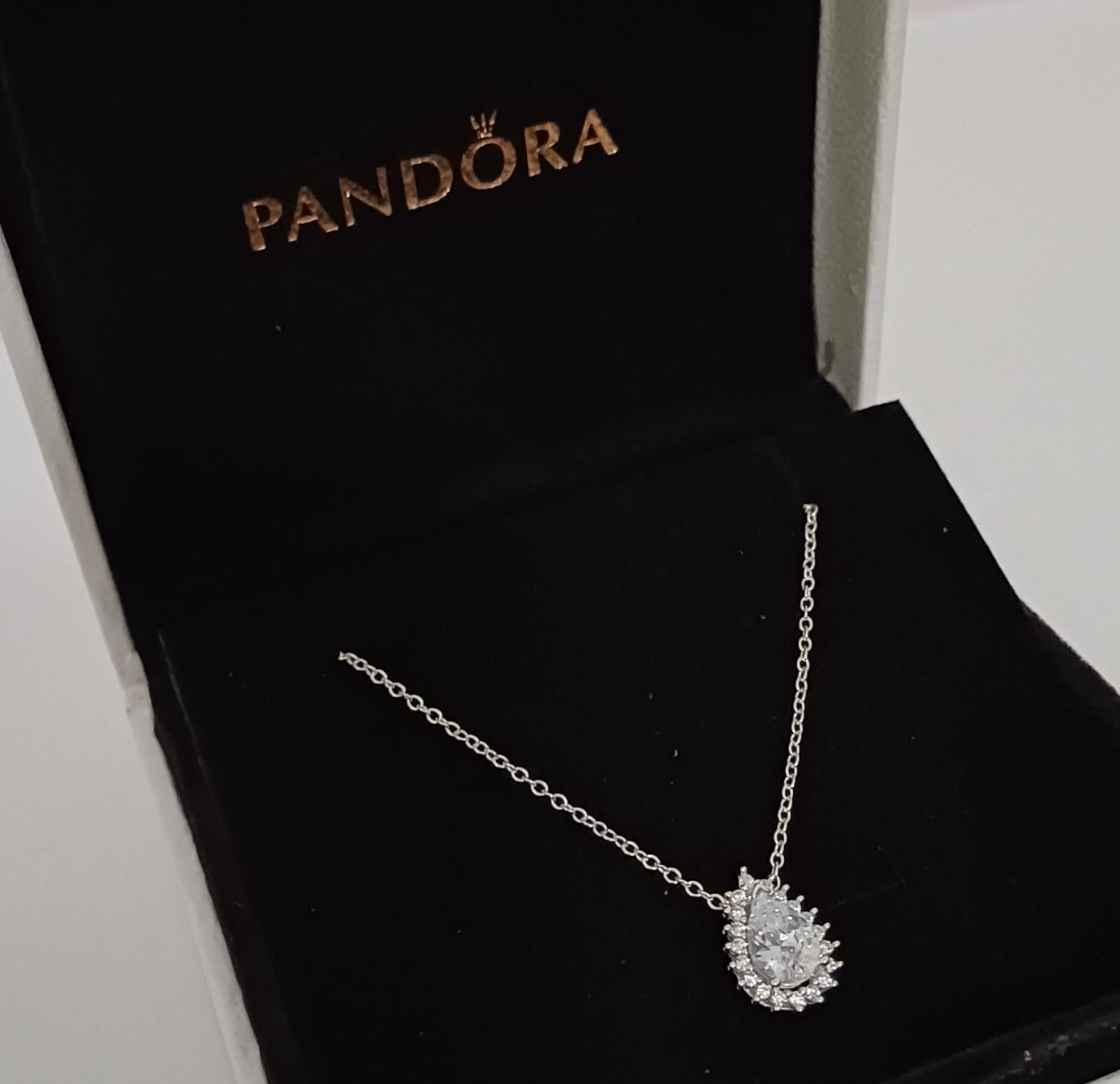 Mb-23 Collar estilo Pandora  Incluye caja y paño de limpieza