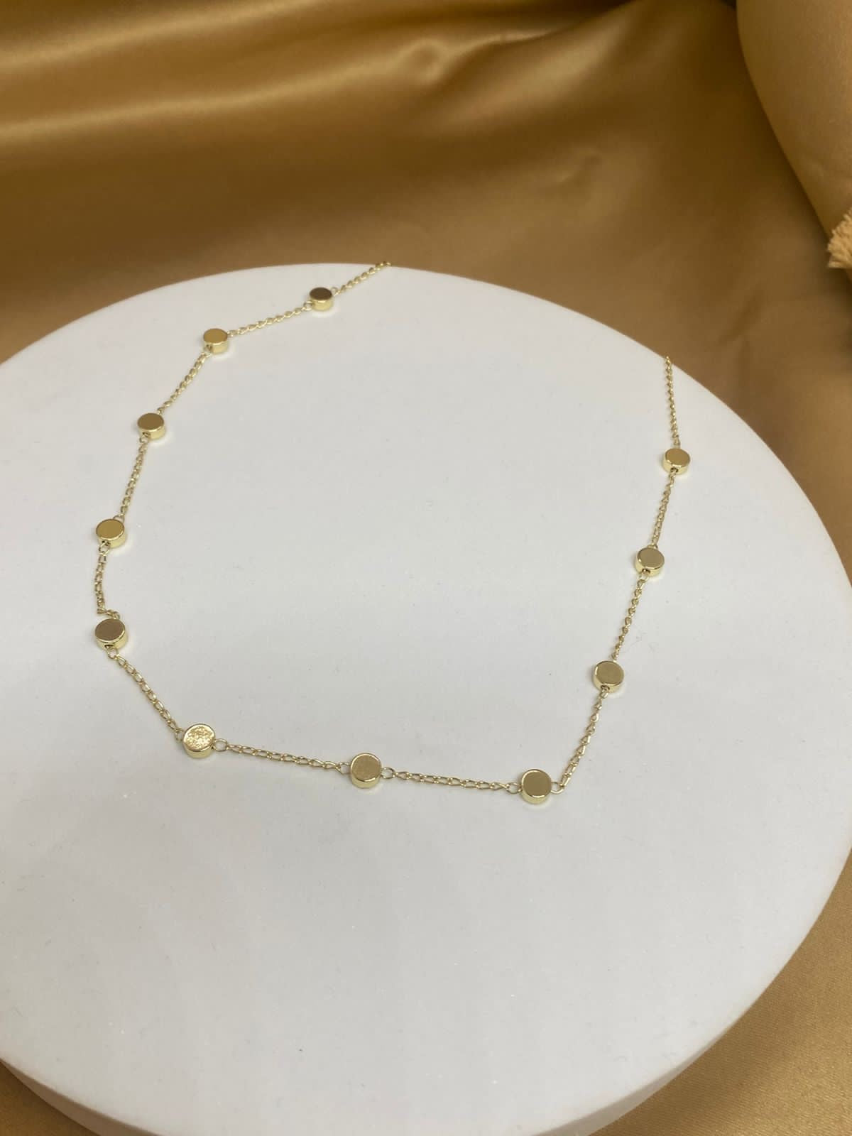 C26239  Cadena bolitas  Material:Oro Laminado 14k.