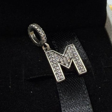 CHP203 Charm colgante letra del alfabeto.