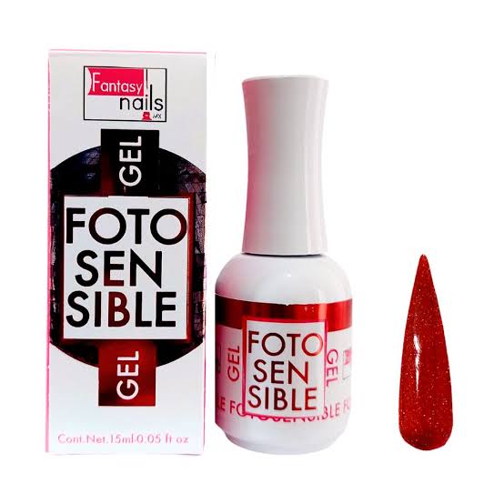 21037 FOTO SENSIBLE FANTASY NAILS