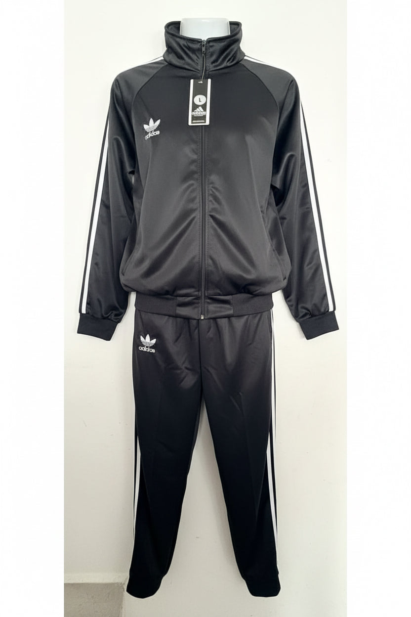 Conjunto deportivo Adidas