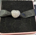 CHP250 Charm corazón broche