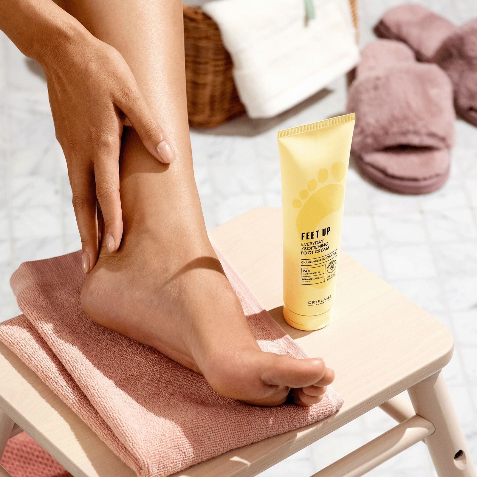 Crema Suavizante para Pies Feet Up Everyday 🌼