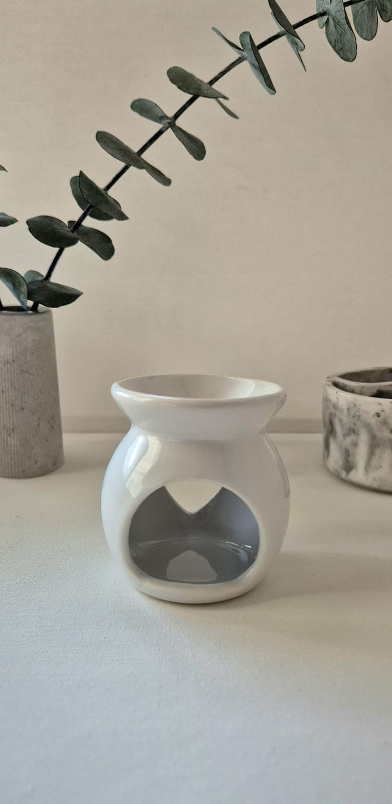 Difusor Aromático para Wax Melts  Modelo Corazon Color Blanco