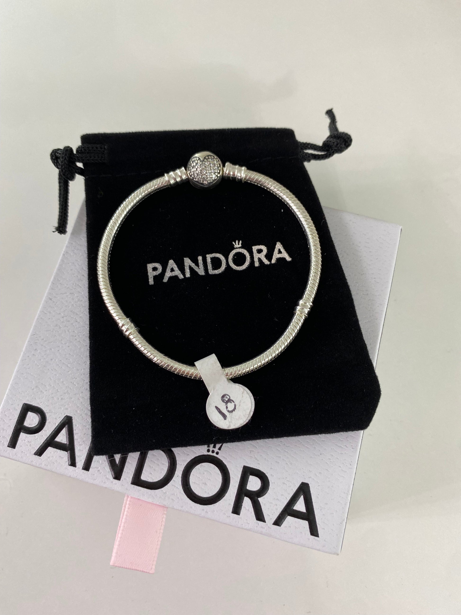 P07 Brazalete estilo Pandora