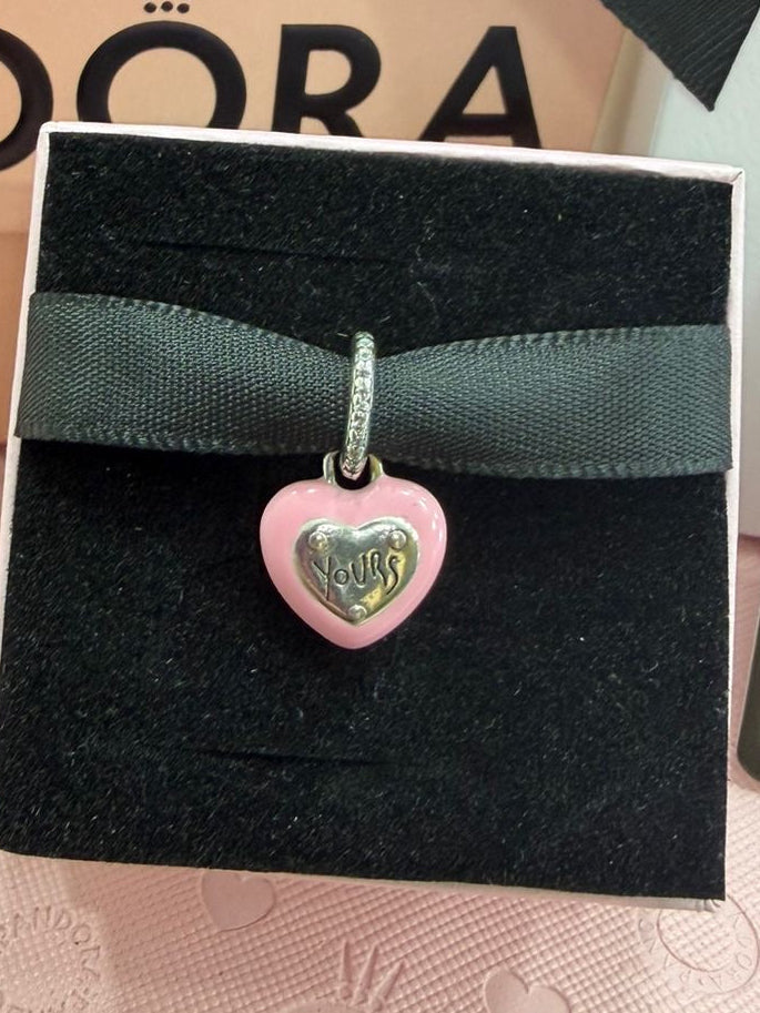Charm Colección corazón.