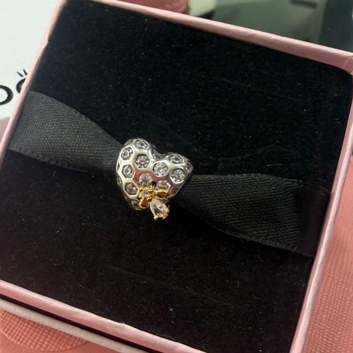 CHP254 Charm corazón Bridgerton