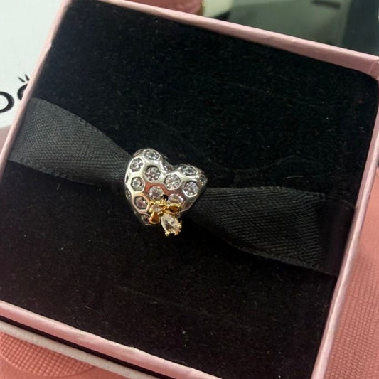 CHP254 Charm corazón Bridgerton
