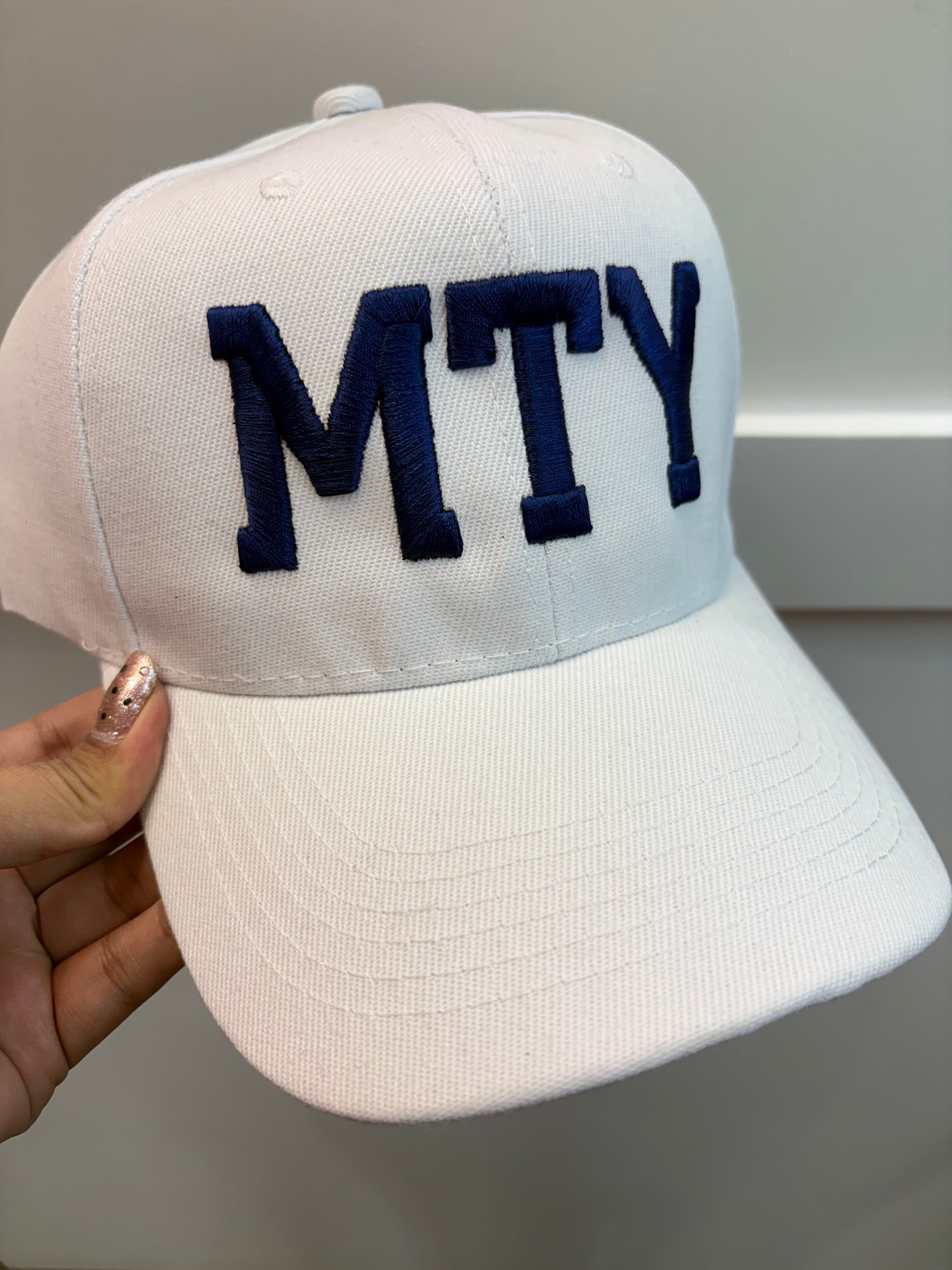 Gorra Rayados