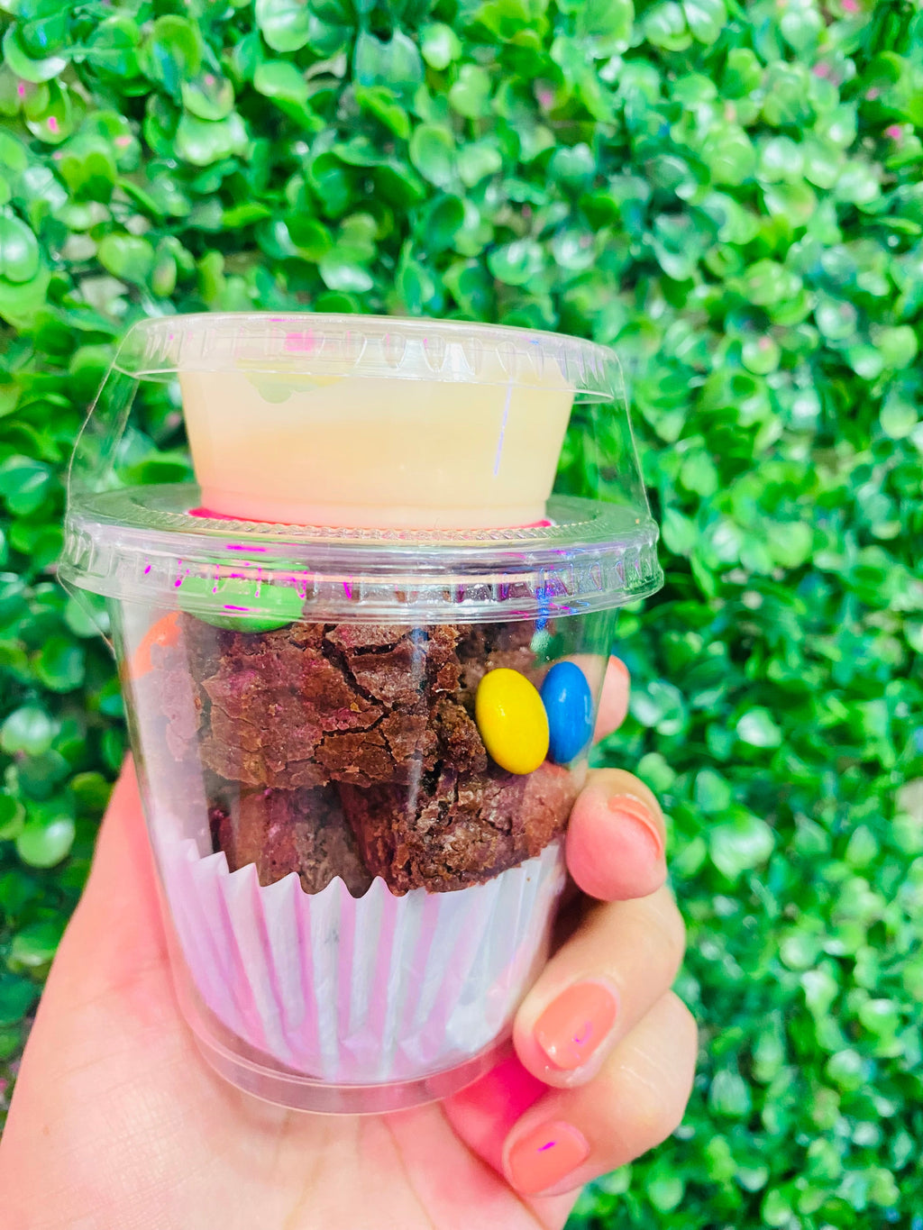 Bites trozos de Brownie, M&Ms & Lechera - SOY DULCE TENTACIÓN