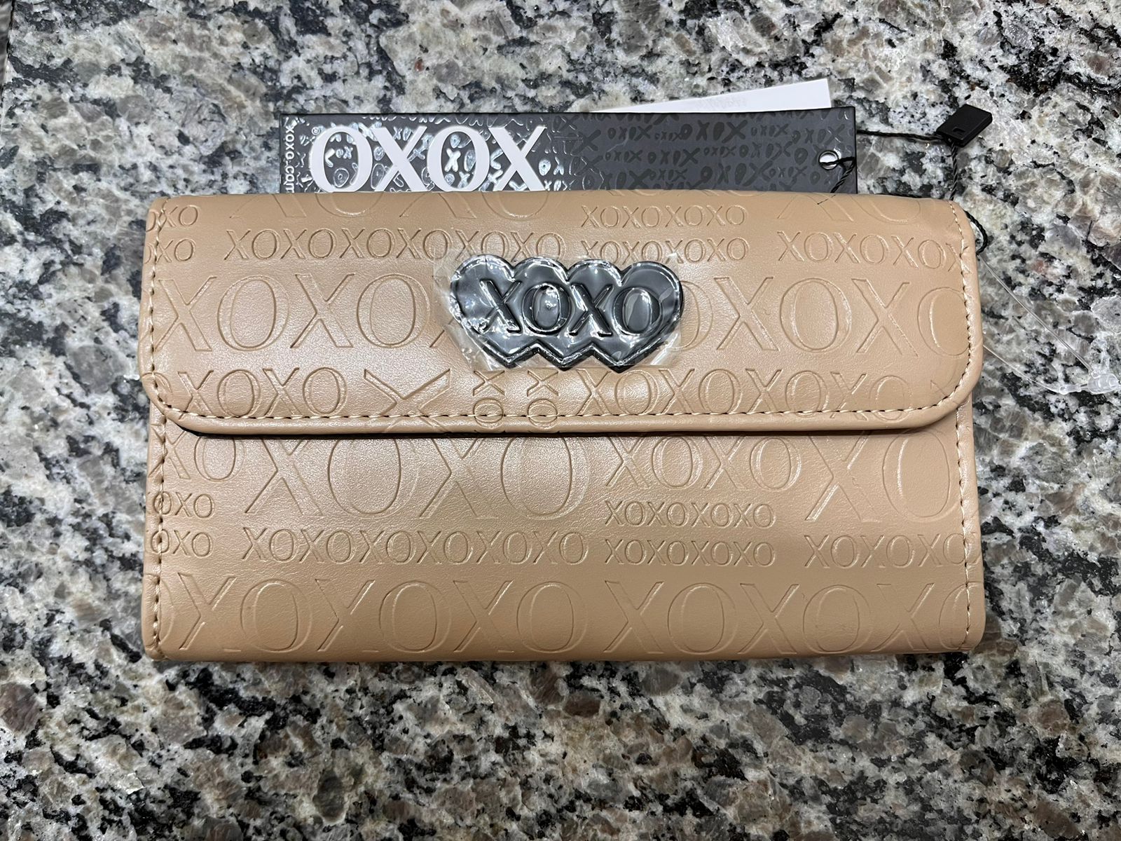 Cartera XOXO beige
