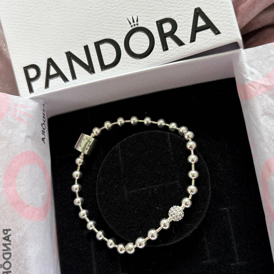 P22 Brazalete estilo Pandora Incluye caja.Material: Baño de plata.
