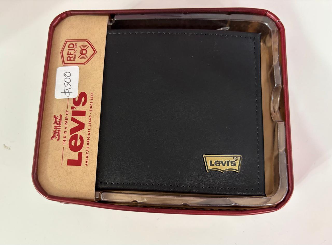Cartera Levi's