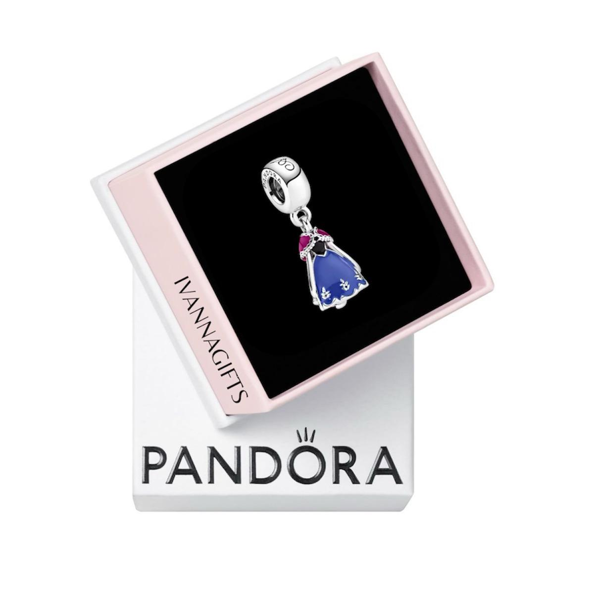 *CHP061 - Charm colgante vestuario Ana frozen.