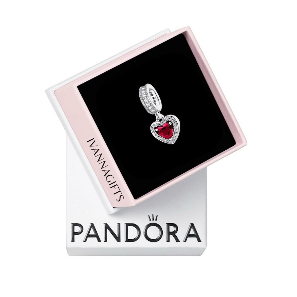 CHP085 - Charm colgante corazón piedra con relieve.