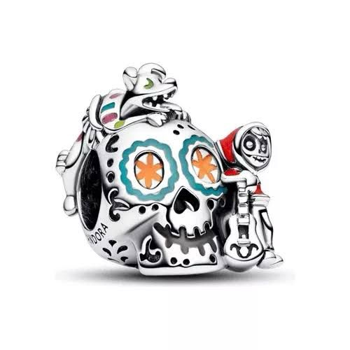 CHP014 - Charm calavera de Miguel y Dante de Coco de Disney Pixar que brilla en la oscuridad.
